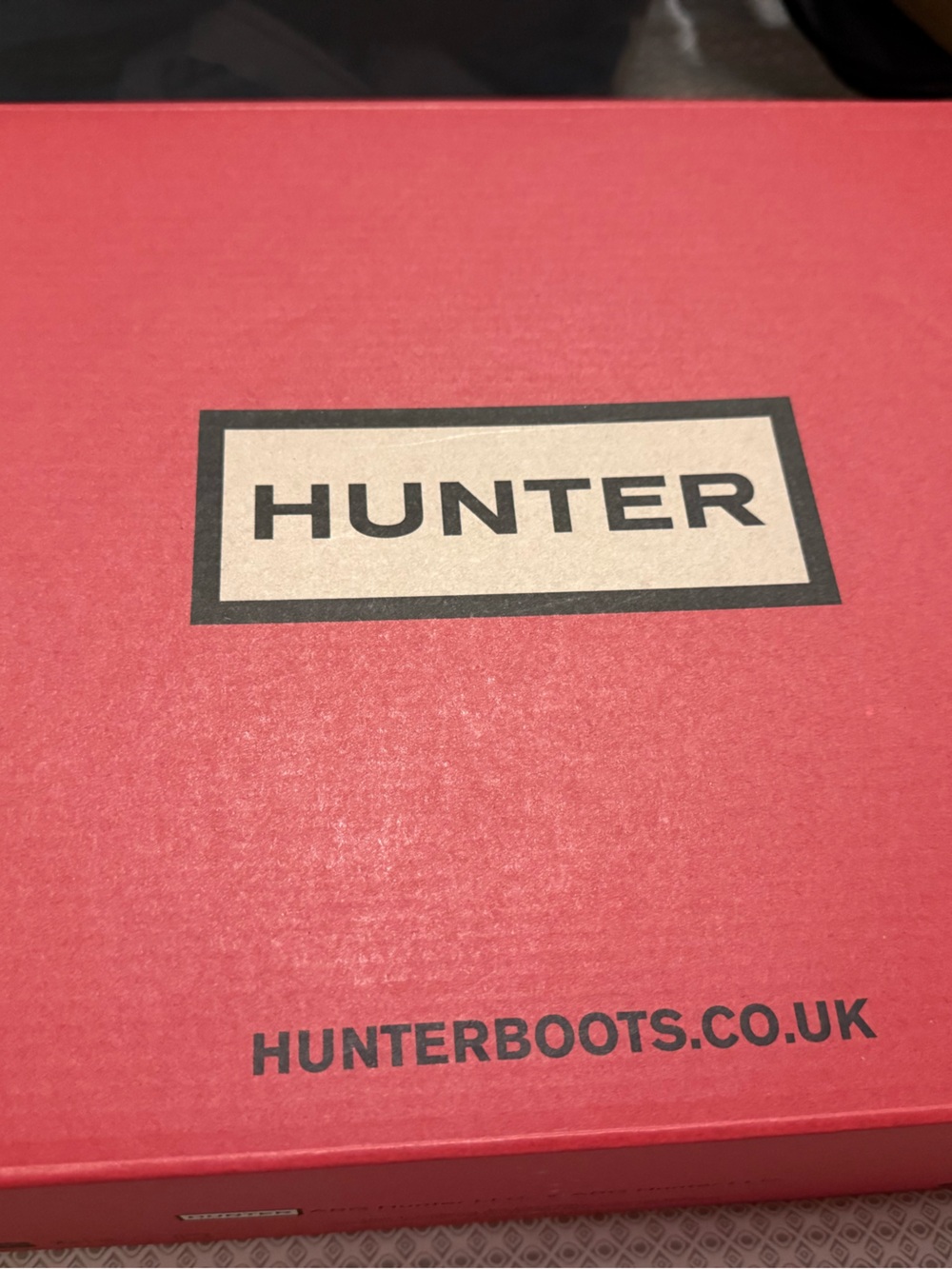 Hunter Red Logo Shoe Box - Picture 2 of 5
